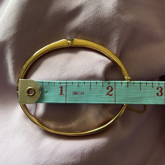 Women’s 14k Yellow Gold Diamond Bracelet Bangle by Sabrina - Picture 15 of 15